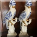 P03. Pair of porcelain cockatoos. 